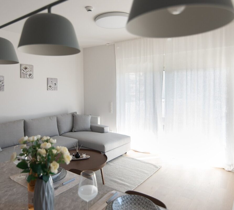 FORM_F1 · Bright apartment in the New building -ST1-