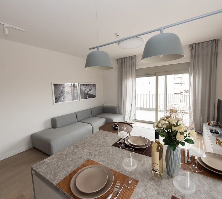 FORM_G1 · Brand-new flat with a city view -G1-